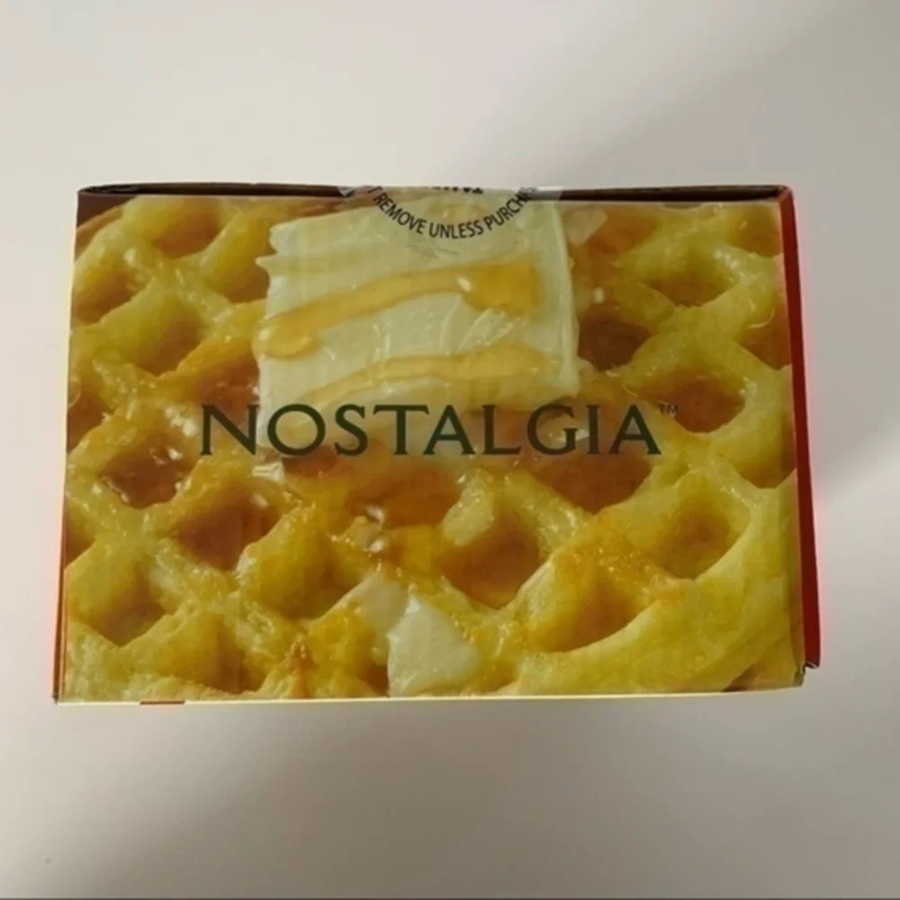 NIB. NOSTALGIA Santa Waffle Maker